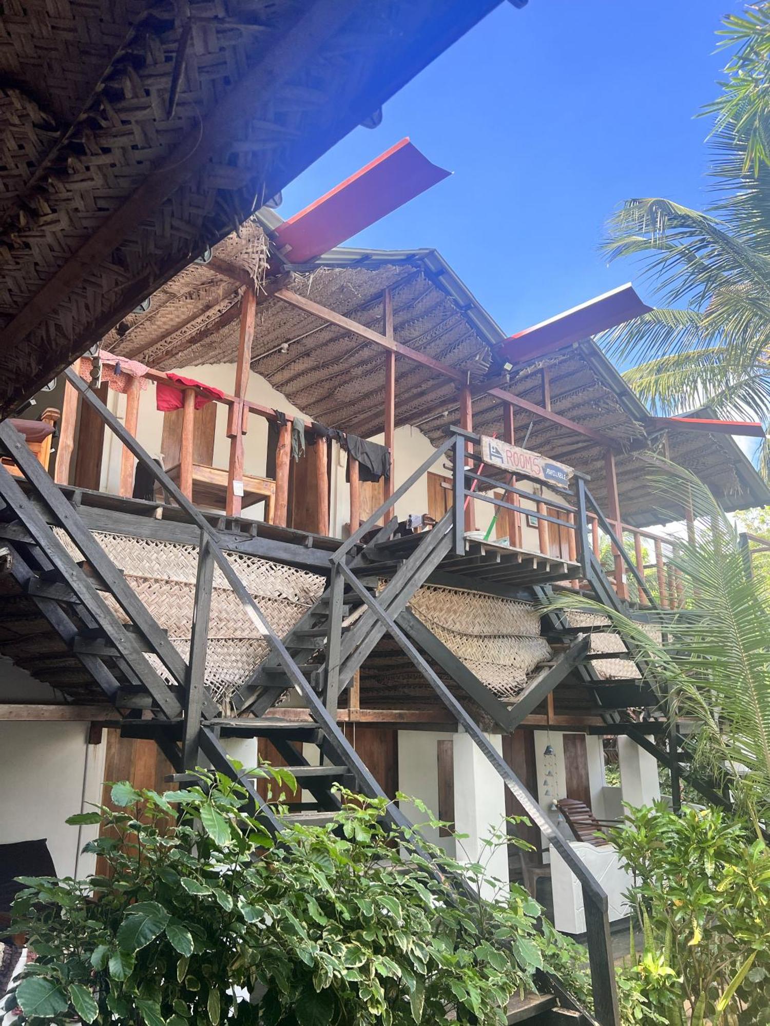 Hostel Wave Hunters Arugam Bay Exterior foto